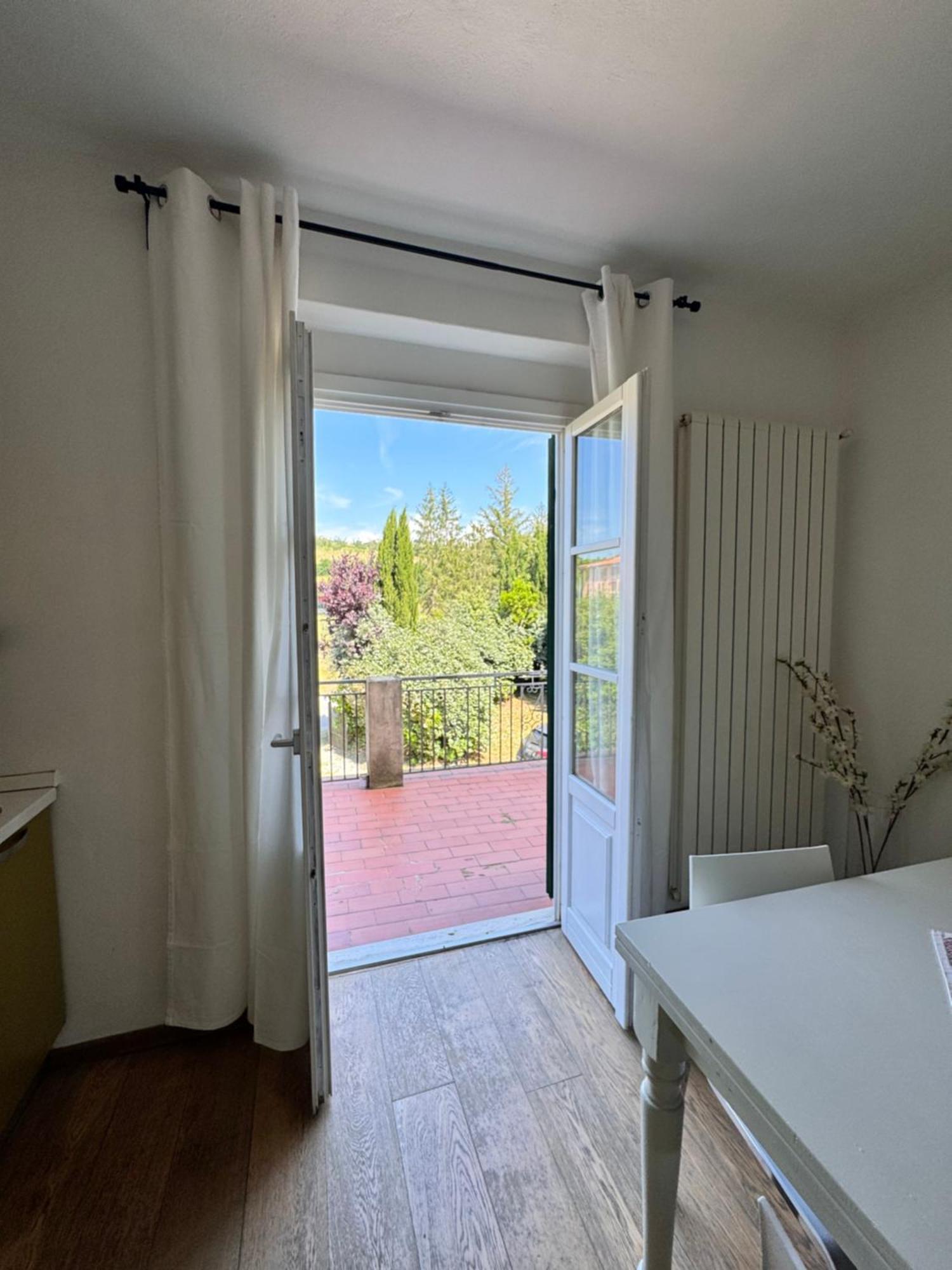 Casa In Campagna Vinci Exteriör bild